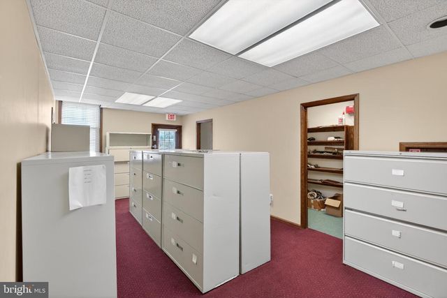 1 W MAIN ST, Marlton, NJ 08053