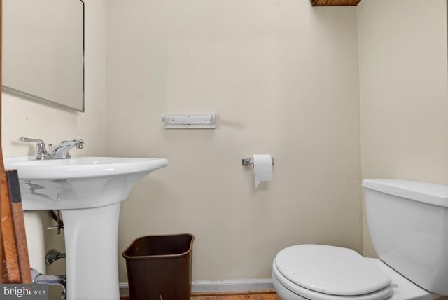 1 W MAIN ST, Marlton, NJ 08053