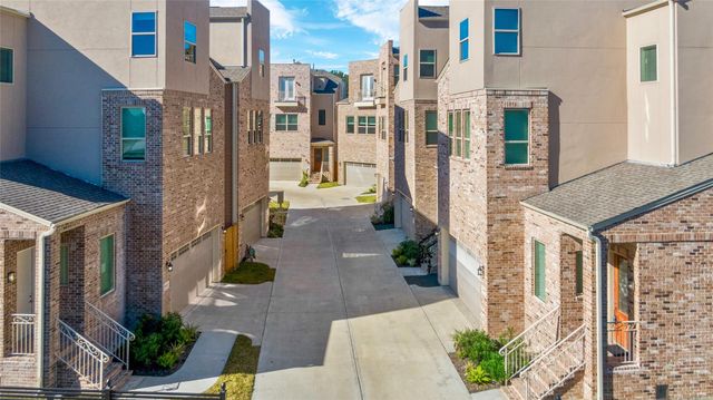 9406 Glenfield Court, Houston, TX 77096