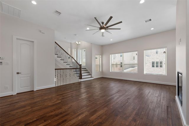 9406 Glenfield Court, Houston, TX 77096