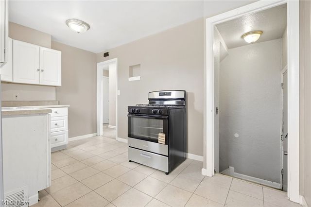 892 E 139th Street, Cleveland, OH 44110