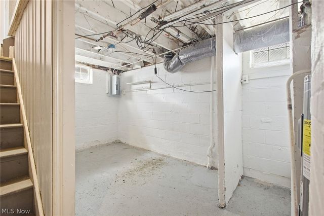 892 E 139th Street, Cleveland, OH 44110