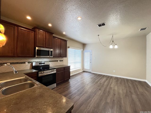 9731 Mill Path, San Antonio, TX 78254