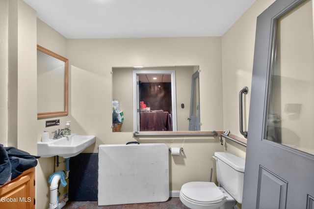 427 S Pearl Street, Albany, NY 12202