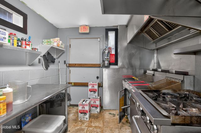 427 S Pearl Street, Albany, NY 12202