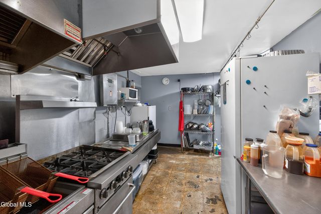 427 S Pearl Street, Albany, NY 12202
