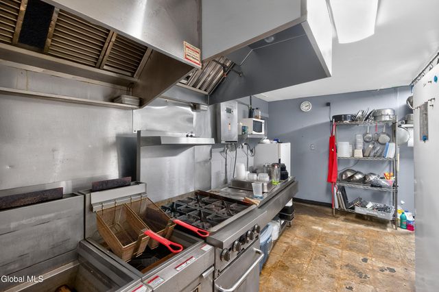 427 S Pearl Street, Albany, NY 12202