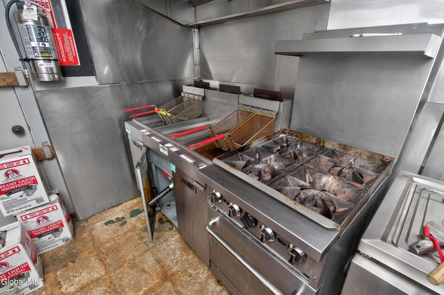 427 S Pearl Street, Albany, NY 12202