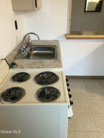 427 S Pearl Street, Albany, NY 12202