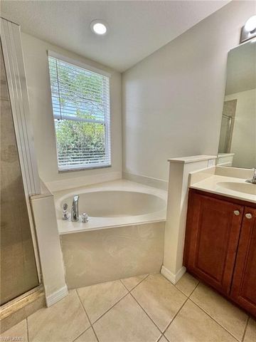 4263 Liron AVE 102, Fort Myers, FL 33916