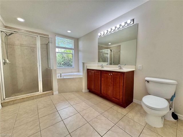 4263 Liron AVE 102, Fort Myers, FL 33916