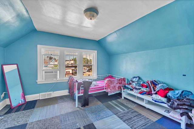 2111 W Burnham STREET, Milwaukee, WI 53204