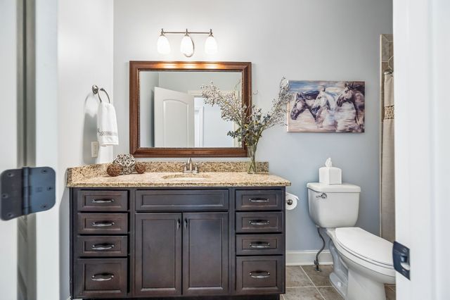 1504 Buckskin Ct, Thompsons Station, TN 37179