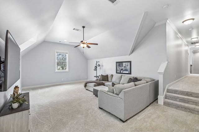 1504 Buckskin Ct, Thompsons Station, TN 37179