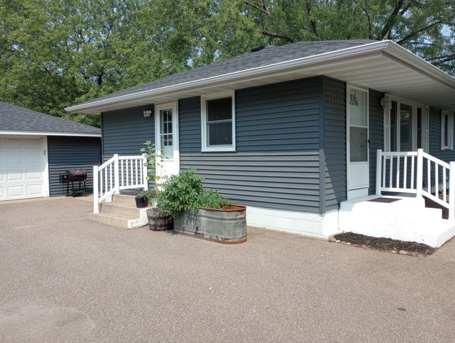 11032 President Drive NE, Blaine, MN 55434