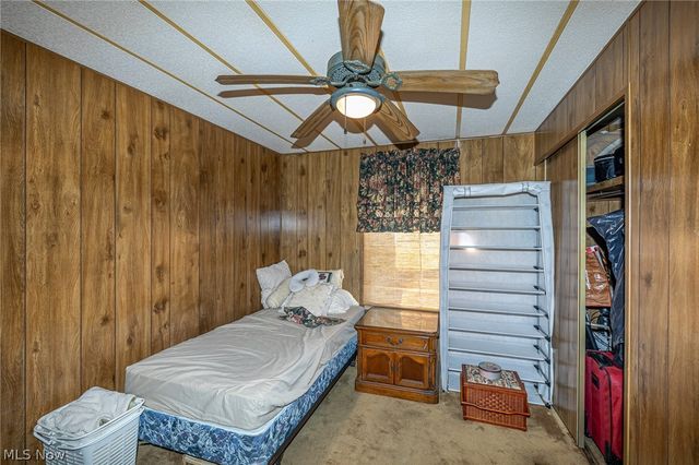 16 Grand Boulevard, Olmsted Twp, OH 44138