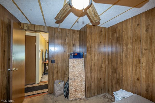 16 Grand Boulevard, Olmsted Twp, OH 44138