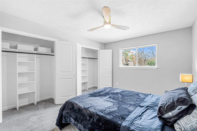 5718 Green Springs Drive, Houston, TX 77066