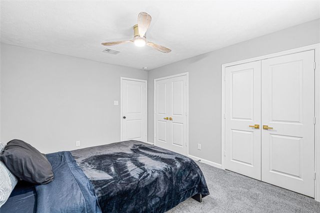 5718 Green Springs Drive, Houston, TX 77066