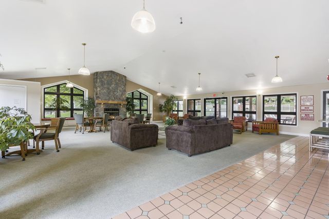 350 S Wildwood Drive F8, Branson, MO 65616