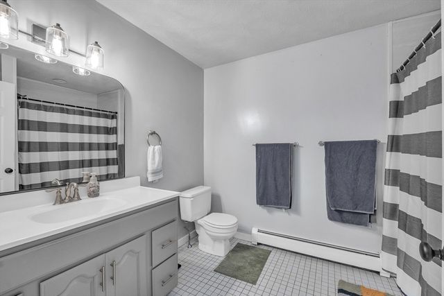 18 Merlin Court 18, Worcester, MA 01602