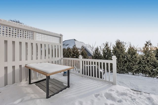 18 Merlin Court 18, Worcester, MA 01602