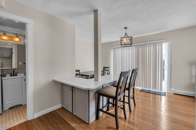 18 Merlin Court 18, Worcester, MA 01602