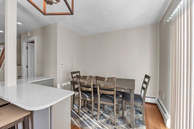 18 Merlin Court 18, Worcester, MA 01602