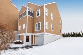 18 Merlin Court 18, Worcester, MA 01602