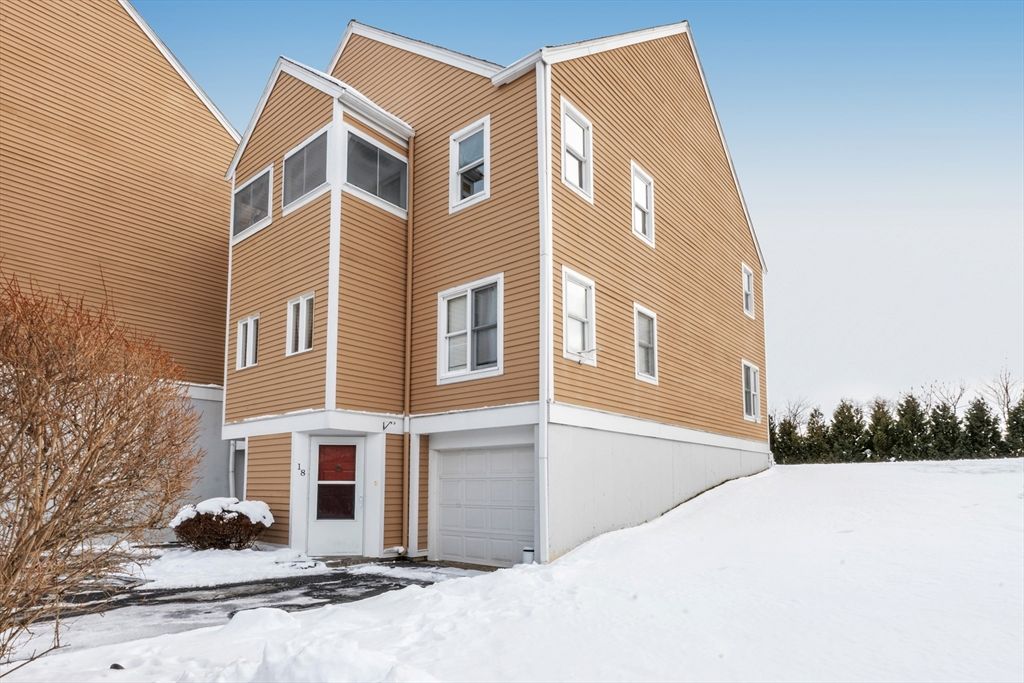 18 Merlin Court 18, Worcester, MA 01602
