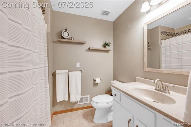 8224 Petz Road, Imlay City, MI 48444
