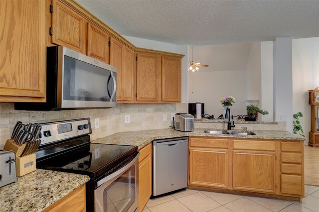 4228 Creekstone Drive, Plano, TX 75093