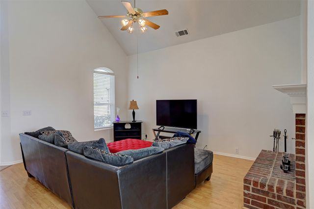 4228 Creekstone Drive, Plano, TX 75093