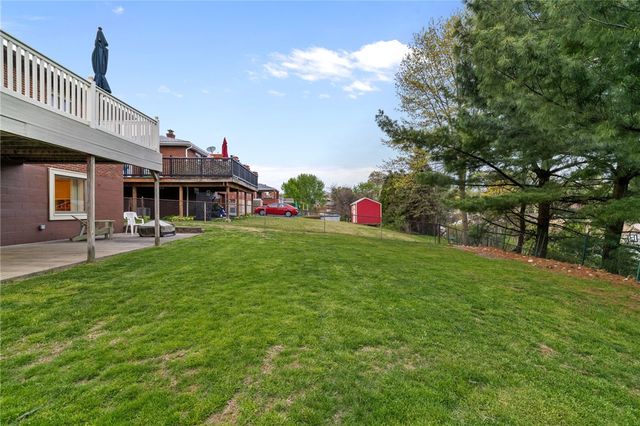 4735 Poplar St, West Mifflin, PA 15122