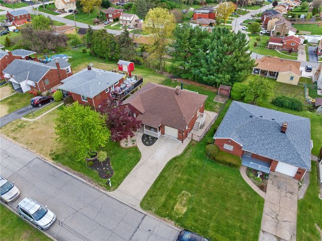 4735 Poplar St, West Mifflin, PA 15122
