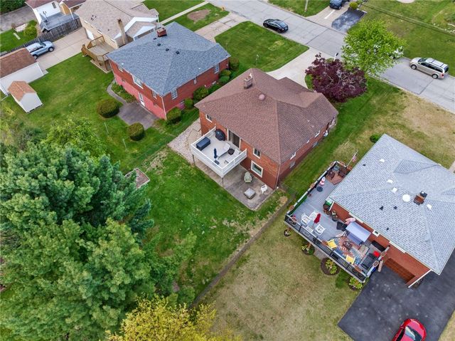 4735 Poplar St, West Mifflin, PA 15122