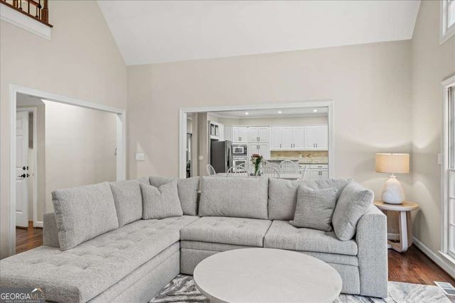 605 Pine Trail Pointe, Roswell, GA 30075