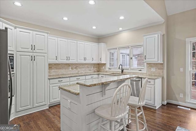 605 Pine Trail Pointe, Roswell, GA 30075