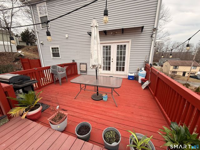 47 Oronoque Trail, Shelton, CT 06484