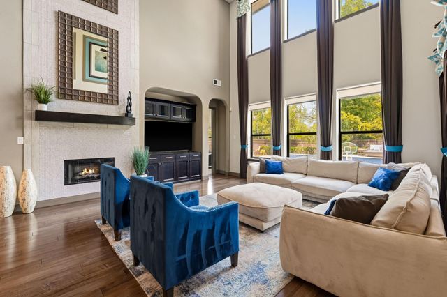 55 Prato Park Drive, Missouri City, TX 77459