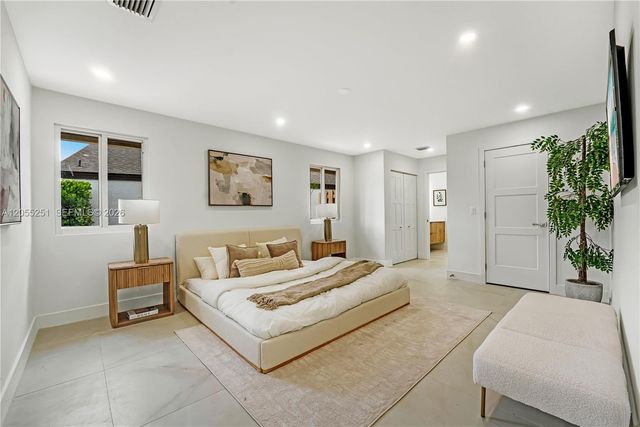 1215 NW 18th Ave, Delray Beach, FL 33445