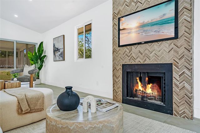 1215 NW 18th Ave, Delray Beach, FL 33445