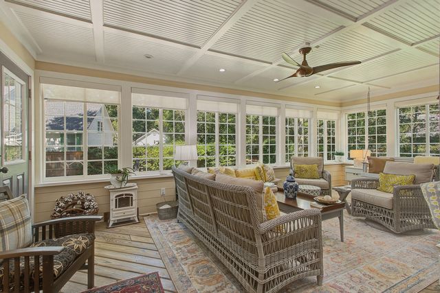 667 Serotina Court, Mount Pleasant, SC 29464