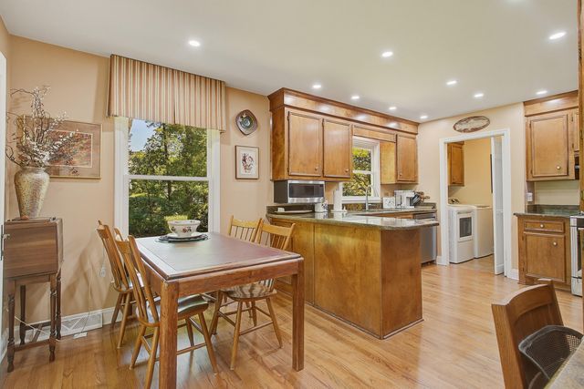 667 Serotina Court, Mount Pleasant, SC 29464
