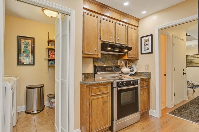 667 Serotina Court, Mount Pleasant, SC 29464