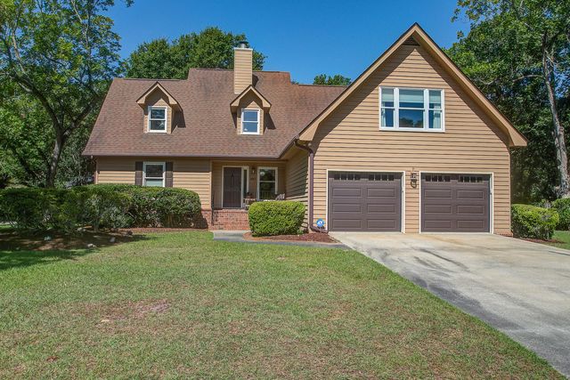 667 Serotina Court, Mount Pleasant, SC 29464