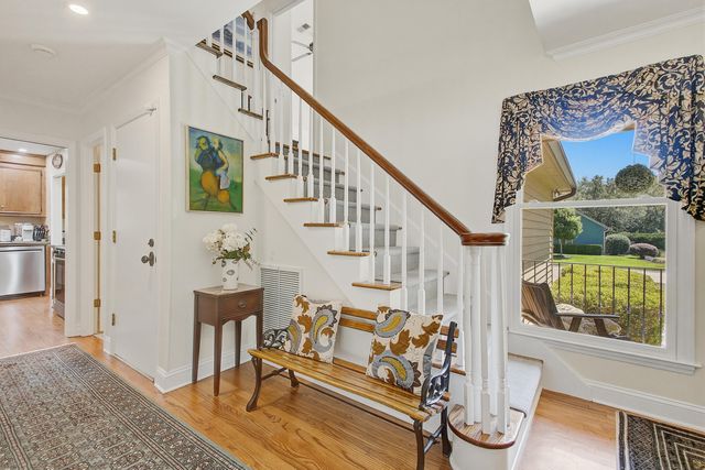 667 Serotina Court, Mount Pleasant, SC 29464