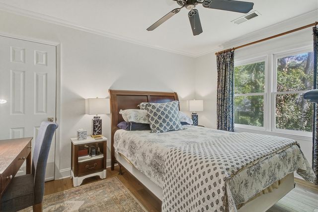 667 Serotina Court, Mount Pleasant, SC 29464