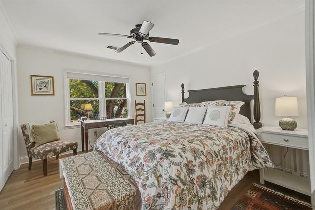 667 Serotina Court, Mount Pleasant, SC 29464