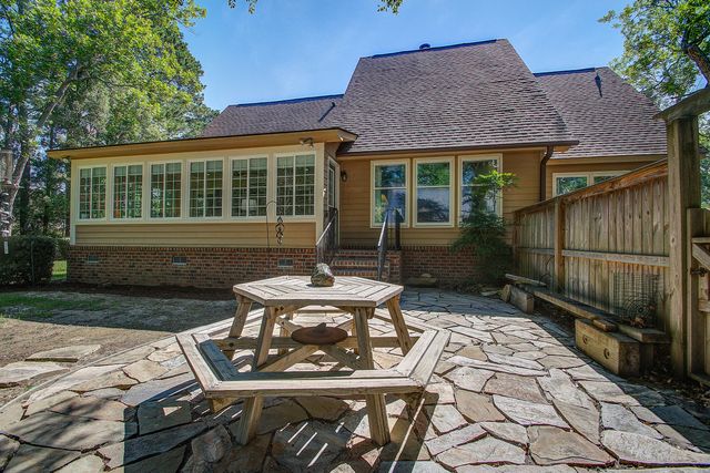 667 Serotina Court, Mount Pleasant, SC 29464